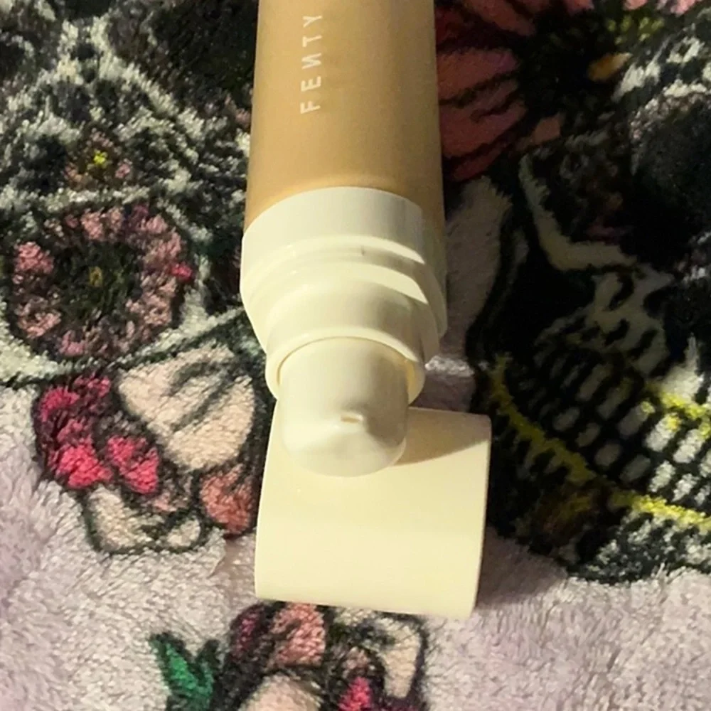 Fenty 280 Pro Filt'r Soft Matte Longwear Liquid Foundation